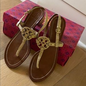Tory Butch thong sandals